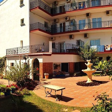 Hotel Carmen Teresa Торремолінос Екстер'єр фото
